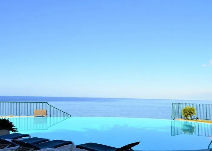 Formosa Infinity Pool *